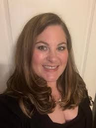 Carolyn Garber's Instagram, Twitter & Facebook