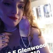 Tabitha Bradley's Instagram, Twitter & Facebook