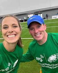 Chris Sowers's Instagram, Twitter & Facebook