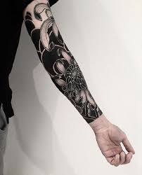 But the tribal roots of tattoos come in black ink. Flower Tattoos Another Dark Design The Bold Background And The White Details Makes The Perfect Flowers Tn Leading Flowers Magazine Daily Beautiful Flowers For All Occasions