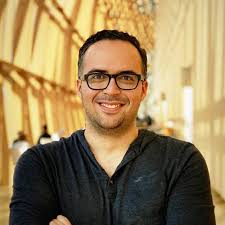 Aldo Aguirre's Instagram, Twitter & Facebook