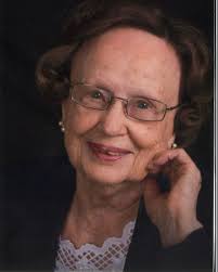 Kim Reavis's Instagram, Twitter & Facebook