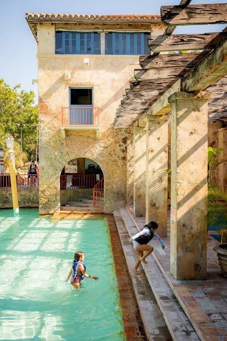 10 Amazing Old Florida Roadside Attractions: Venetian Pool - Orlando  Magazine