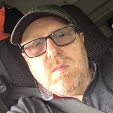 Graham Thompson's Instagram, Twitter & Facebook