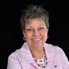 Gloria Jenson's Instagram, Twitter & Facebook