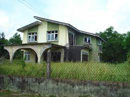 Mona fandey in court circa 1994. Mona Fendi Rumah Iucn Water
