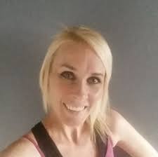 Laura Daigle: Fit Mom