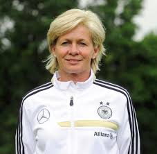 Dies ist eine fanseite der deutschen frauenfussballnationalmannschaft. Dfb Frauen Der Deutsche Kader Fur Die Em In Schweden 2013 Bilder Fotos Welt