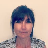 300+ perfiles de «Dadey»