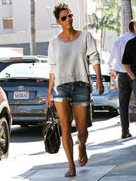 Halle Berry Casual Fashion Google Search Halle Berry Style Halle Halle Berry