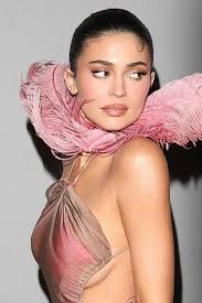 Dvoumetráková macanda po infarktu zhubla přes 130 kil: Fotky opravdu  neupravuje grafickým programem