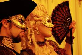 Перевод песни maskenball — рейтинг: Venezianischer Maskenball Maskenball Venezianischer Maskenball Masken