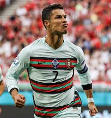 En 2009, la estrella se cambió. Marca Cristiano Ronaldo Desde Hoy Mas ð—˜ð˜‚ð—¿ð—¼ð—°ð—¼ð—½ð—®ð˜€ Facebook