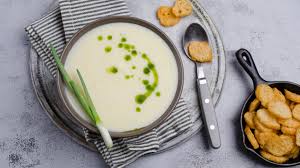 Las semillas de puerro no son mucilaginosas, por lo que la mejor forma de germinarlas es en germinador de tarro o en bolsa de germinación (también se podrían germinar en. Receta De Crema Ligera Y Semidulce De Puerros Como Cocinar