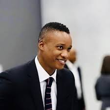 I do not remember much, i just saw my car being involved in a crash. Duduzane Zuma Biography Wife Net Worth Age Mother Cars House Child Anc Education Qualifications Ubetoo
