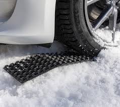 Foldable Traction Aids for All Surfaces - ProTrax - Plastipro