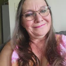 I'm extremely late posting this.. Lol.. But here are Maddie's Christmas  Pictures from School! ❤❤ I can't believe they turned out so well! I can  never get a picture of her. 🤦‍♀️