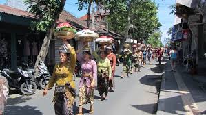 Learn how to create your own. The Two Sides Of Bali Tourism Kuta And Ubud Bali Indonesia Around This World