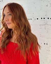 Karly Thomas's Instagram, Twitter & Facebook