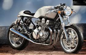 Rewheeled Honda Cb750 Cafe Racer Return Of The Cafe Racers Cb750 Cafe Racer Cafe Racer Design Custom Cafe Racer