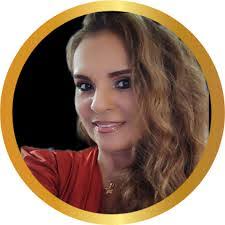 Gladys Suarez's Instagram, Twitter & Facebook