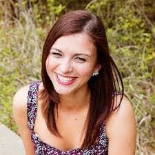 Kari Beatty's Instagram, Twitter & Facebook