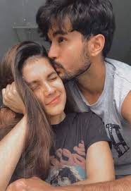 He represents karnataka in domestic cricket and is a part of sunrisers hyderabad team in the. Batsman Manish Pandey And His Wife Actress Ashrita Shetty Are Major Travel Junkies Photogallery Etimes