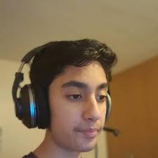 Omi Commentator (@OmiComms)