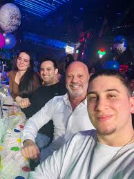 Photo by Gabriel Bermúdez (@d.oxhel) · September 15, 2025