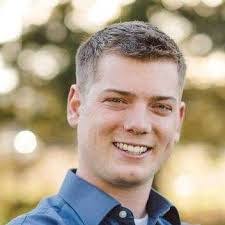 Dennis Edgington's Instagram, Twitter & Facebook