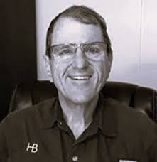 Warren Halliday's Instagram, Twitter & Facebook