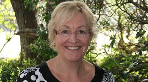 Principal back in the hood