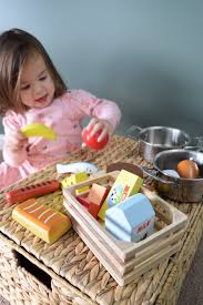 7 best play kitchen and food toys 2020