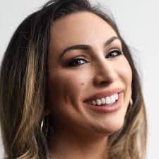 Stacie Workman's Instagram, Twitter & Facebook