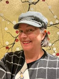 Heather Bayle's Instagram, Twitter & Facebook