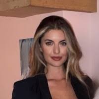 Danielle Valentino's Instagram, Twitter & Facebook