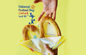 Free Original Pretzel From Wetzel Pretzel Us Only Pretzel Day Free Food Samples Pretzel