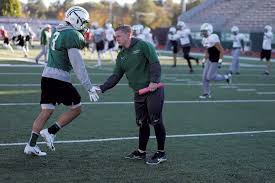 After coaching internships with the new york jets (2017) and buffalo bills (2019), callie brownson has. Dartmouth Coach Callie Brownson Is A Pioneer For Women In Football Outdoors Recreation Seven Days Vermont S Independent Voice