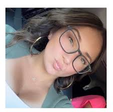 Profile for Amanda Salas-Arellano