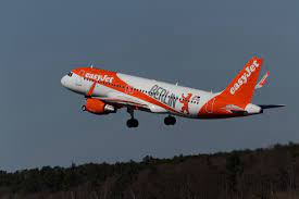 Buy your easyjet tickets from berlin to barcelona here. Easyjet Europe Berlin Livery Foto Bild Luftfahrt Passagiermaschinen Verkehr Fahrzeuge Bilder Auf Fotocommunity