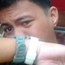 Darrel John Balbuena (@lheunaidaz)