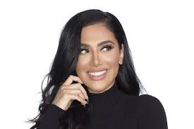 Huda beauty topaz obsessions palette limited edition. Turning Points Huda Kattan Founder And Ceo Huda Beauty