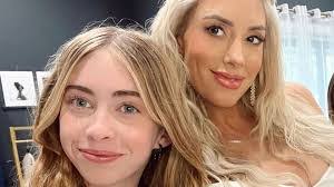 Heather Mutter's Instagram, Twitter & Facebook