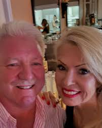 Fabulous night at The Ritz Café Madeira Dinner Dance with “Sian Lesley” and  her Dance Troupe, even chatted with her Scottish Choreographer Mike McCabe  and Ritz owner Michael Heavey