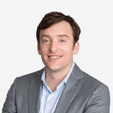 Justin Hellman's Instagram, Twitter & Facebook