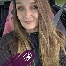 Fiddle leaf fig with bare trunk and full leaves?