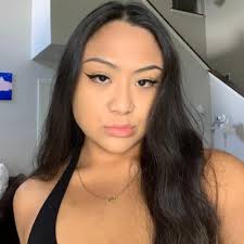 Keeley Clark 🌸✨👑 (@kee_eazy)