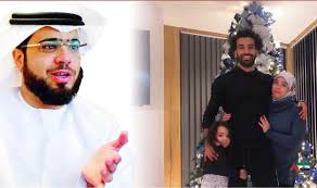 أما زوجته فرغم زواجها من محمد صلاح منذ العام 2013 أي قبل 5سنوات، إلا أنها لم تظهر خلال أي وسيلة إعلامية سواء مصرية أو أجنبية. Ø§Ø­ØªÙØ§Ù„ Ù…Ø­Ù…Ø¯ ØµÙ„Ø§Ø­ Ù…Ø¹ Ø²ÙˆØ¬ØªÙ‡ Ø¨Ù€ Ø§Ù„ÙƒØ±ÙŠØ³Ù…Ø§Ø³ ÙˆØ§Ù„Ø´ÙŠØ® ÙˆØ³ÙŠÙ… ÙŠÙˆØ³Ù ÙŠØ¹Ù„Ù‚ Ø¬Ø±ÙŠØ¯Ø© Ù†ÙˆØ±Øª