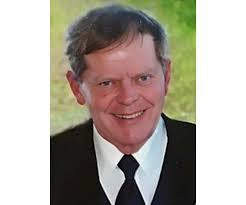 Dennis Wick's Instagram, Twitter & Facebook