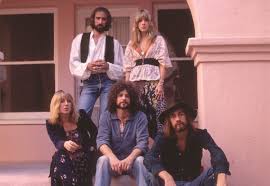1973 buckingham nicks (официально только на виниле) 1981 law and order 1984 go insane 1992 out of the cradle 2006. Fleetwood Mac Lindsey Buckingham Und Christine Mcvie Planen Duett Album